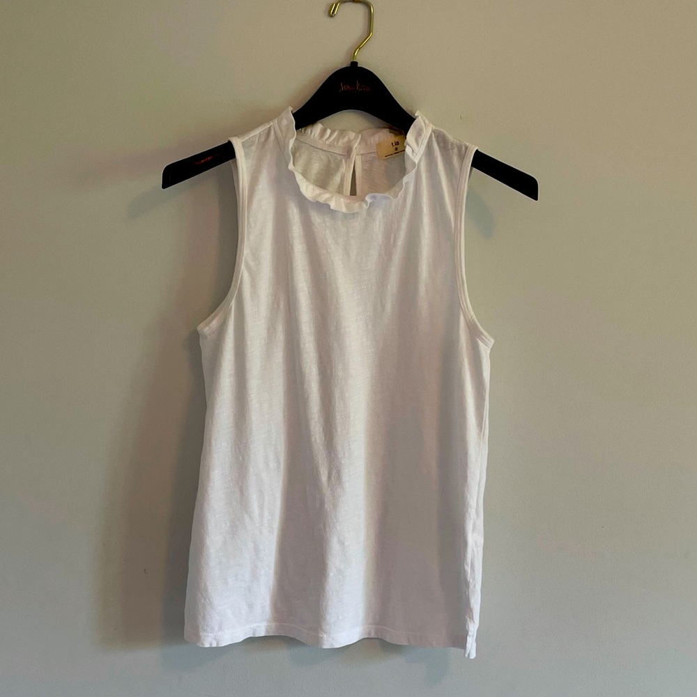 t. la Anthropologie white ruffle neck cotton tank S